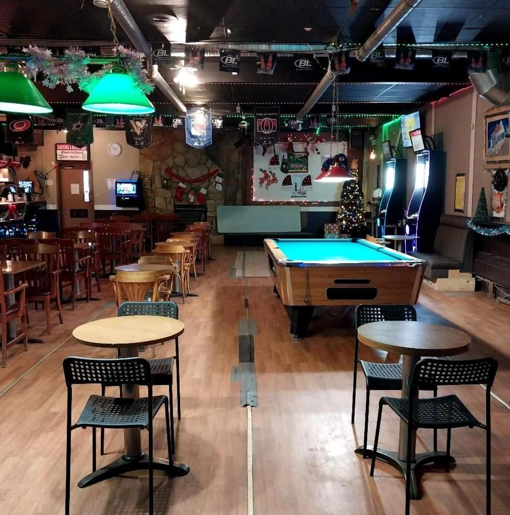 Rosthern Hotel Экстерьер фото
