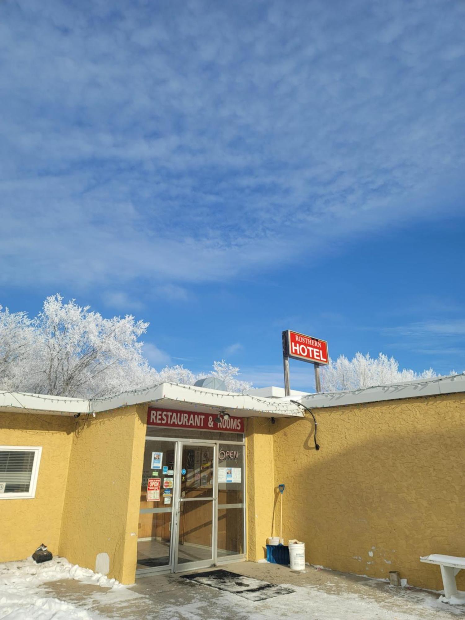 Rosthern Hotel Экстерьер фото